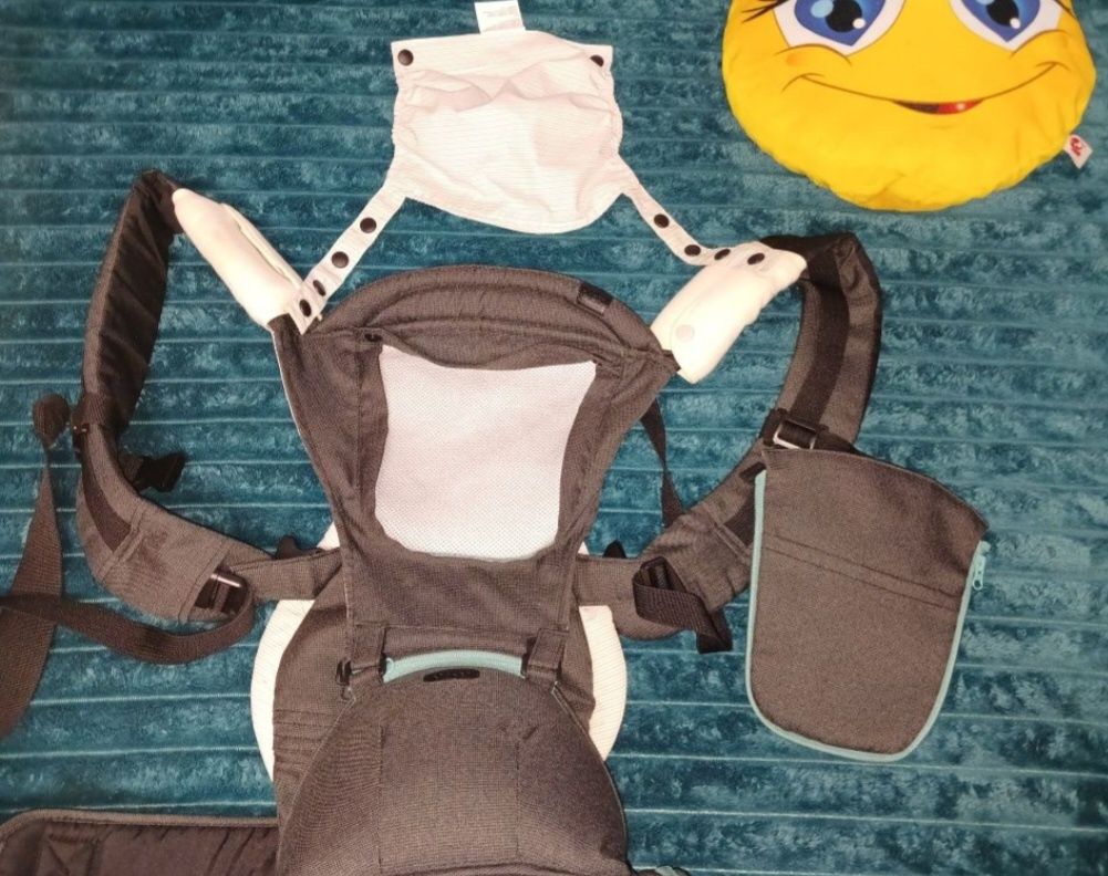 Багатопозиційна нагрудна сумка Hip Seat від Chicco, ерго рюкзак