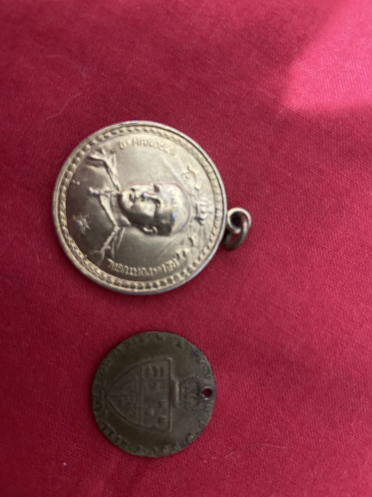 Medalhas homenagem e ficha de jogo