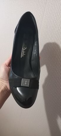 Жіночі туфлі 37р
