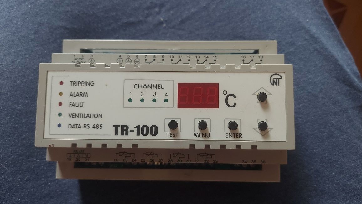 Cyfrowy regulator temperatury TR-100