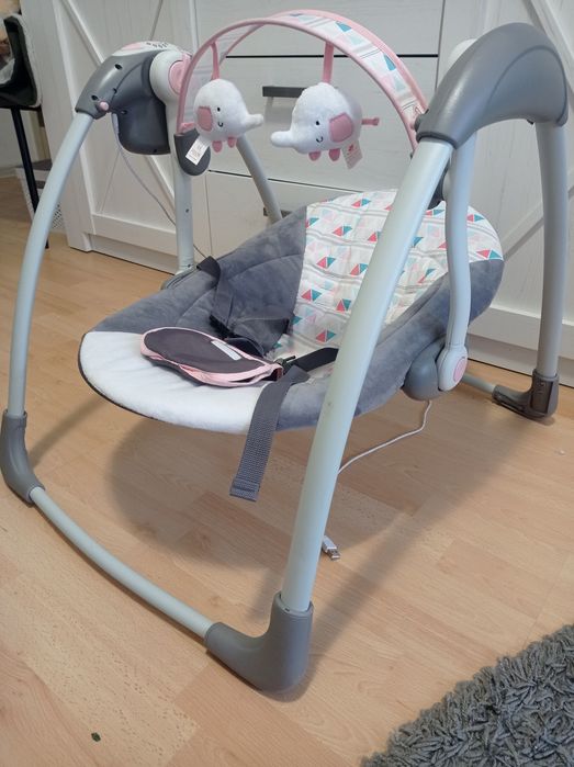 Гойдалка для немовлят