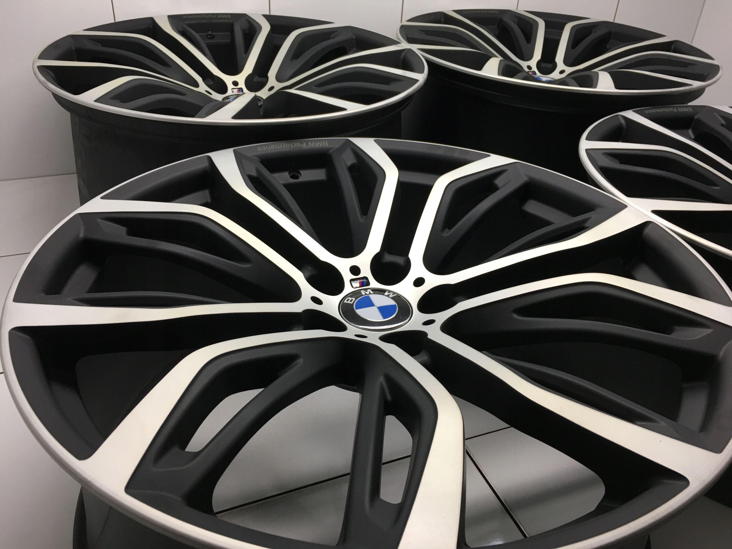 Felgi 22 BMW X5 X6 F15 F16 m Performance Idealne 5x120