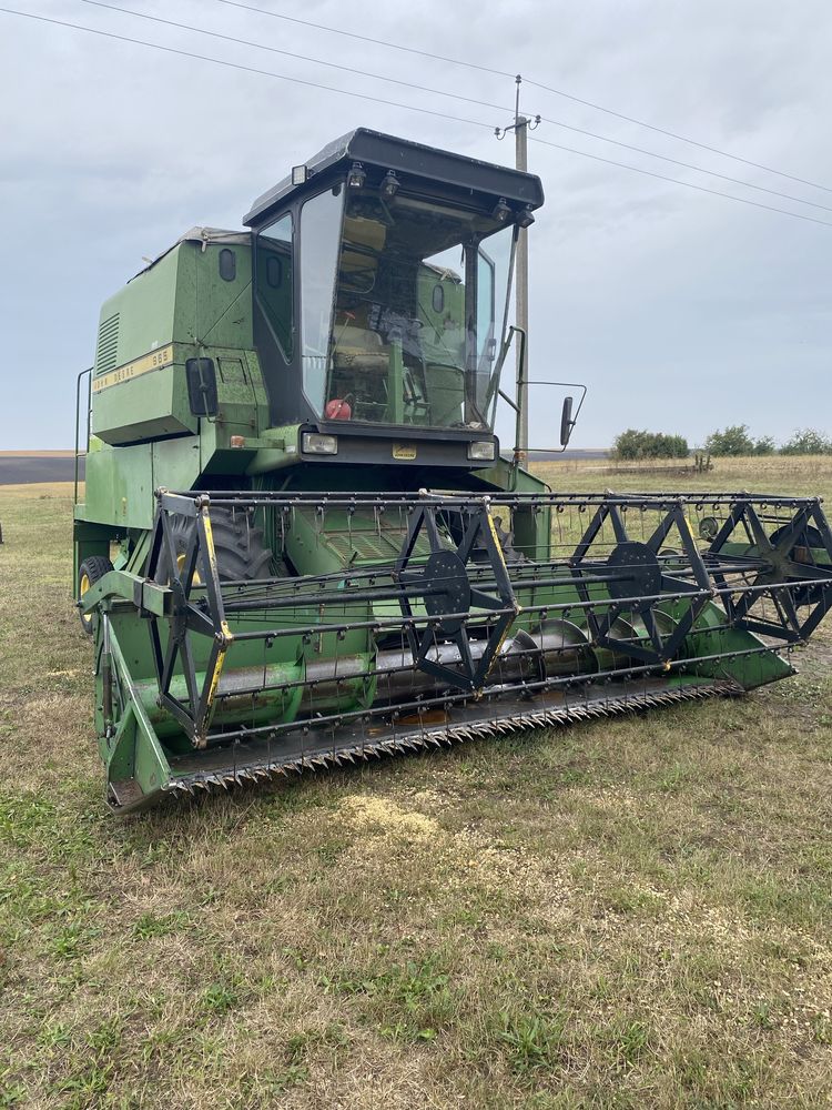 Робочий, не потрібно вкладень John Deere 965