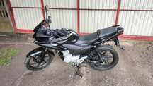 Honda CBF125 z 2012 roku, na wytrysku