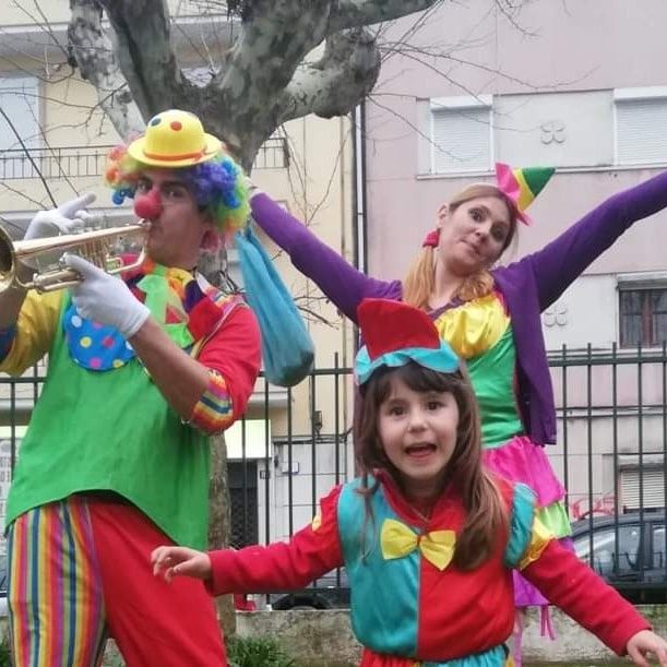 Karaoke, Dj, Festas Infantis,  Aluguer de Som, GlowParties e mt mais