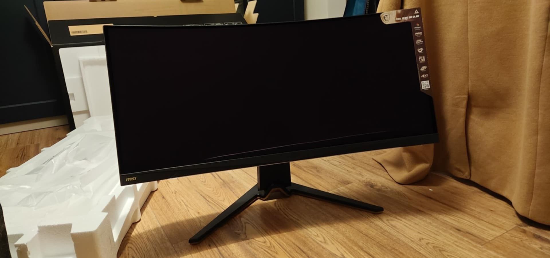 Monitor MSI 342C OLED
