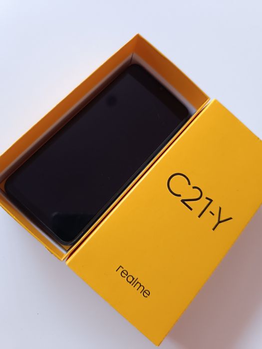 Realme C21-Y
Realme C21Y