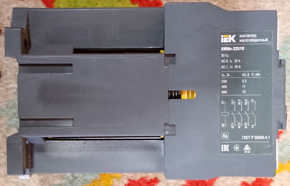 Контактор КМИп-22510 25А 24В/АС3