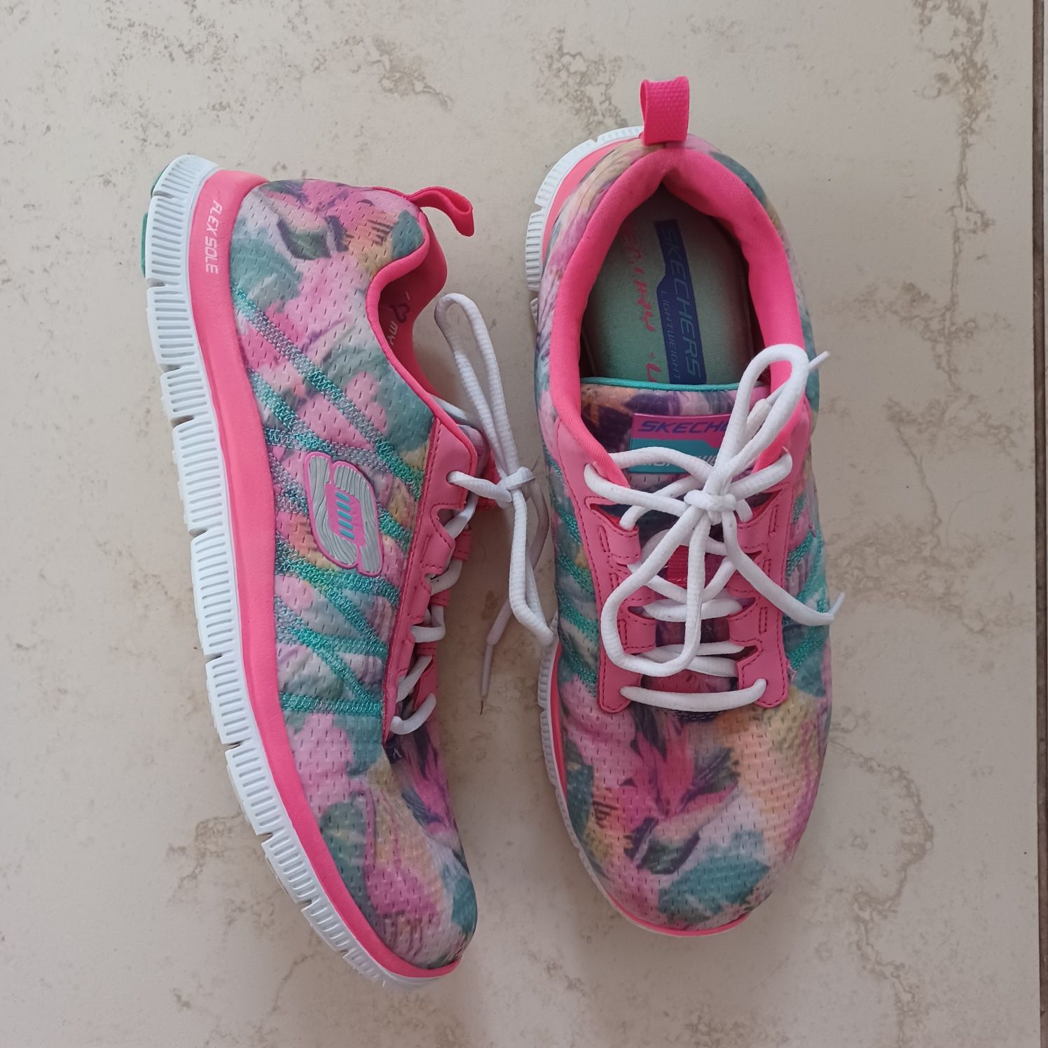 Buty Skechers flex sole memory foam ultralekkie 39/26 cm