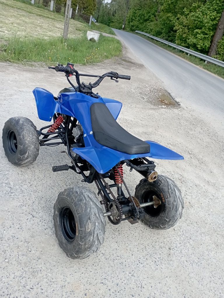 Quad 110c 1+1 koła