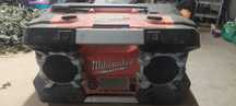 Milwaukee Radio Budowlane Model C12-28 DCR