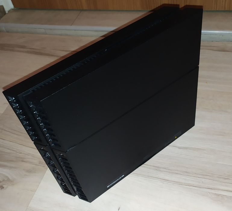 PS 4 500GB # zestaw + gra # 100% sprawna # Playstation4