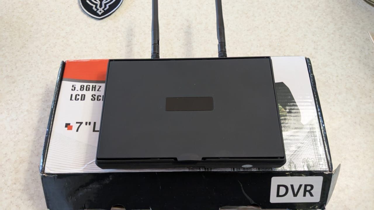 LCD5802D 7'' FPV монітор з приймачем 5.8G, DVR + вбудований акумулятор
