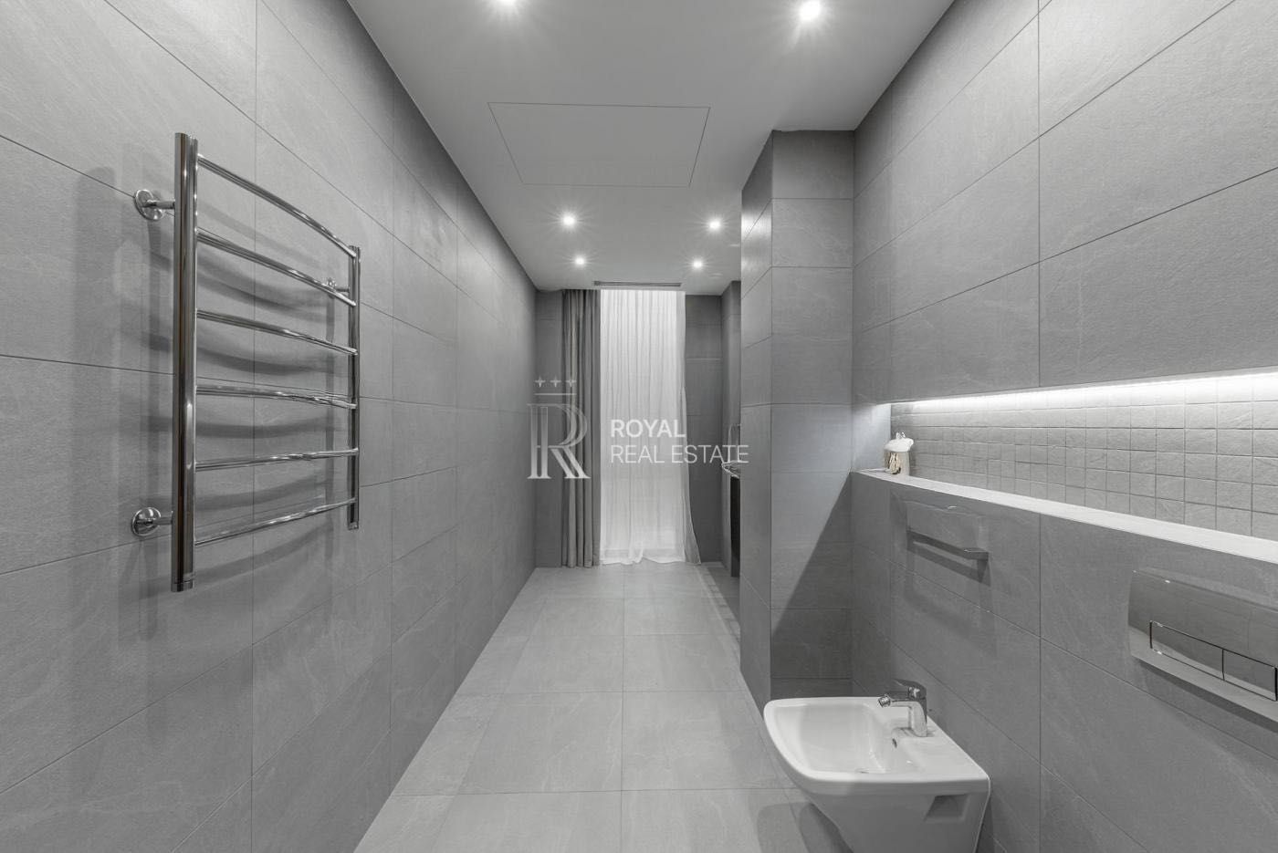 Аренда квартиры Киев 3к 200м2 Hilton (H-Tower) Шевченковский