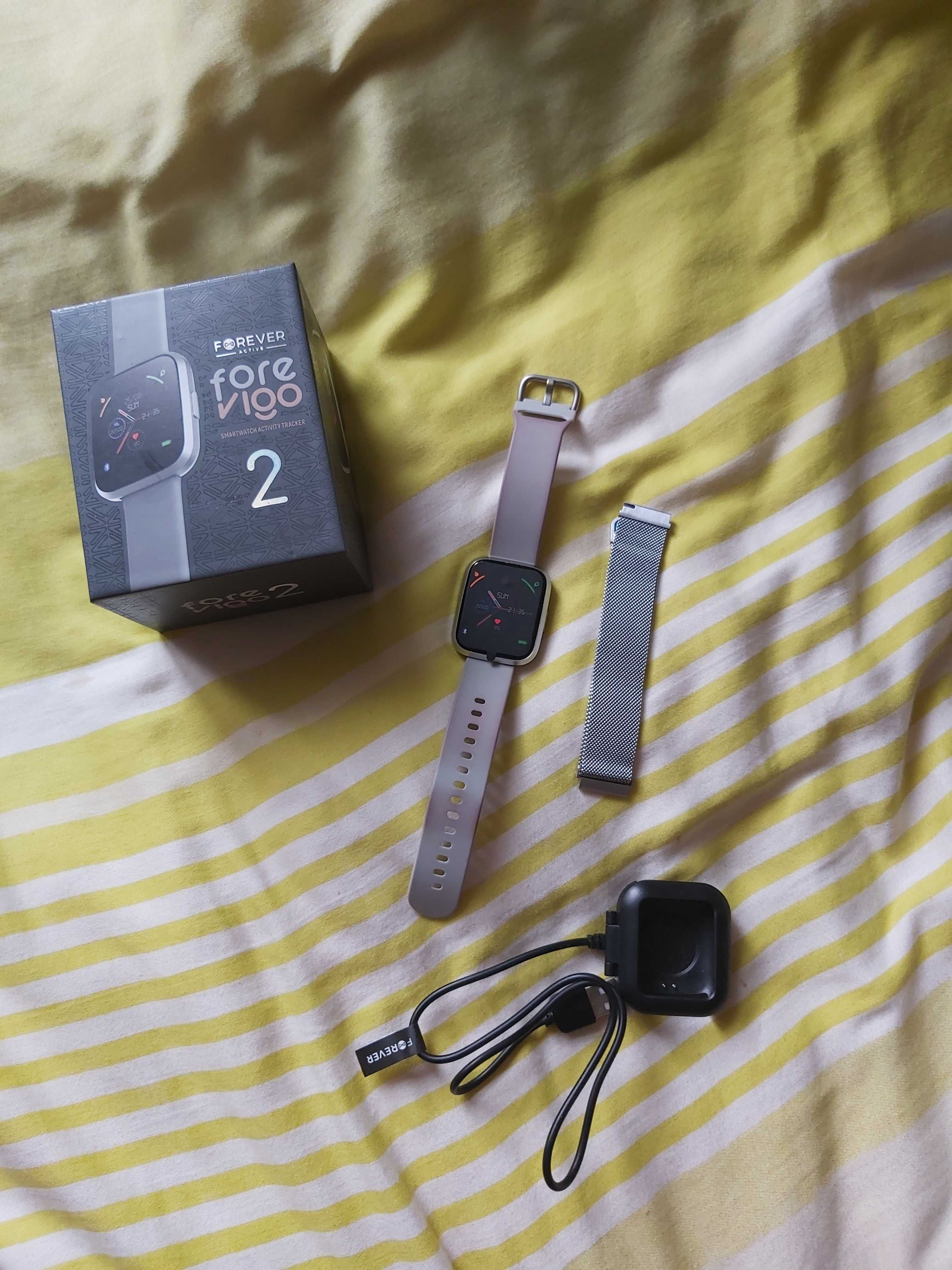 Zegarek smartwatch szary FOREVER ForeVigo 2 SW-310 +  srebrny pasek