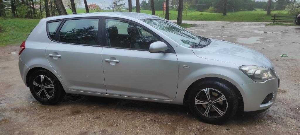 Kia Ceed 1.4 benzyna