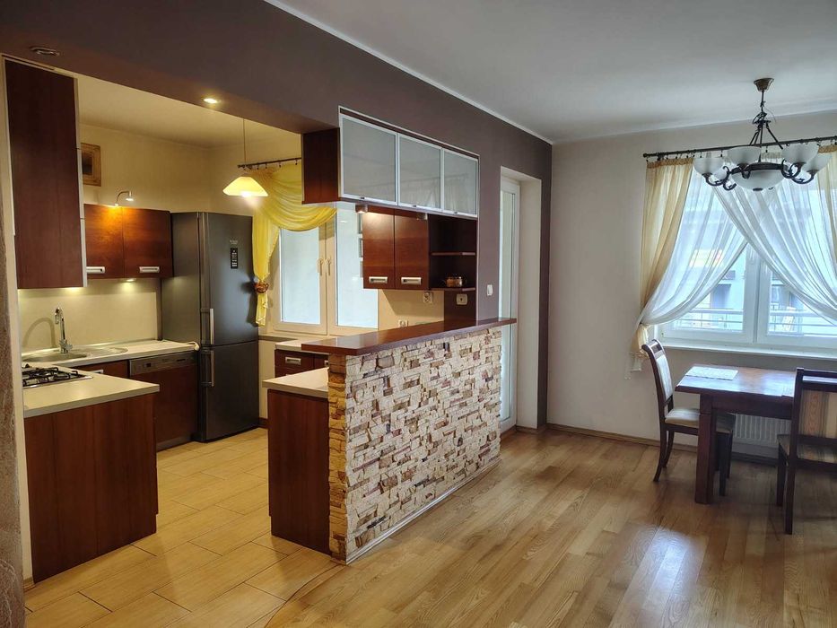 3 pokojowy apartament przy Padlewskiego z miejscem garażowym II piętro