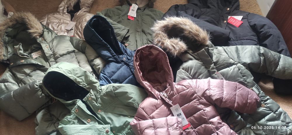 Куртки зимові на дівчинку