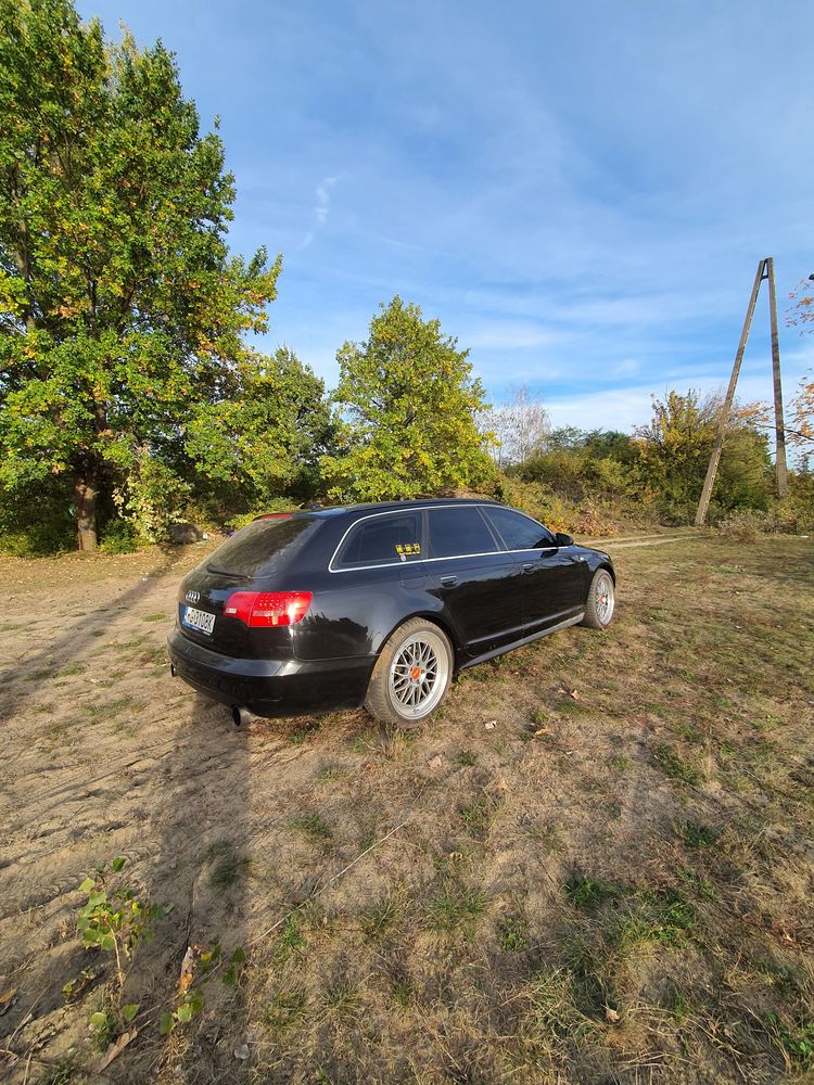 Audi A6 C6 auto jest po wypadku