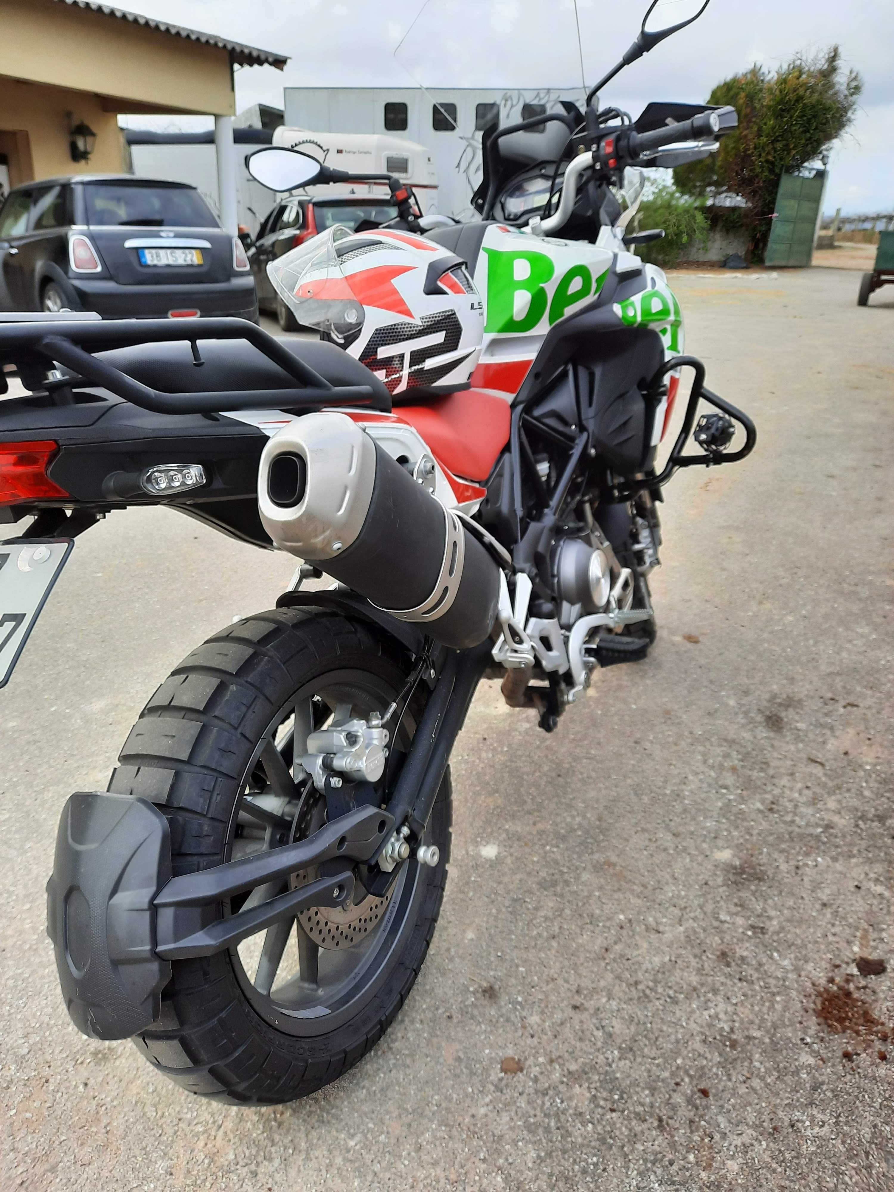 Vendo Benelli Trk 502