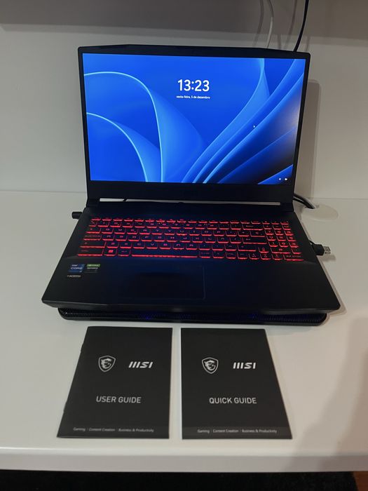 Portátil Gamer MSI Katana GF66