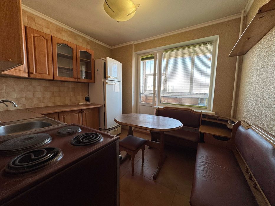 Продаж 2-к квартири метро Теремки, Глушкова