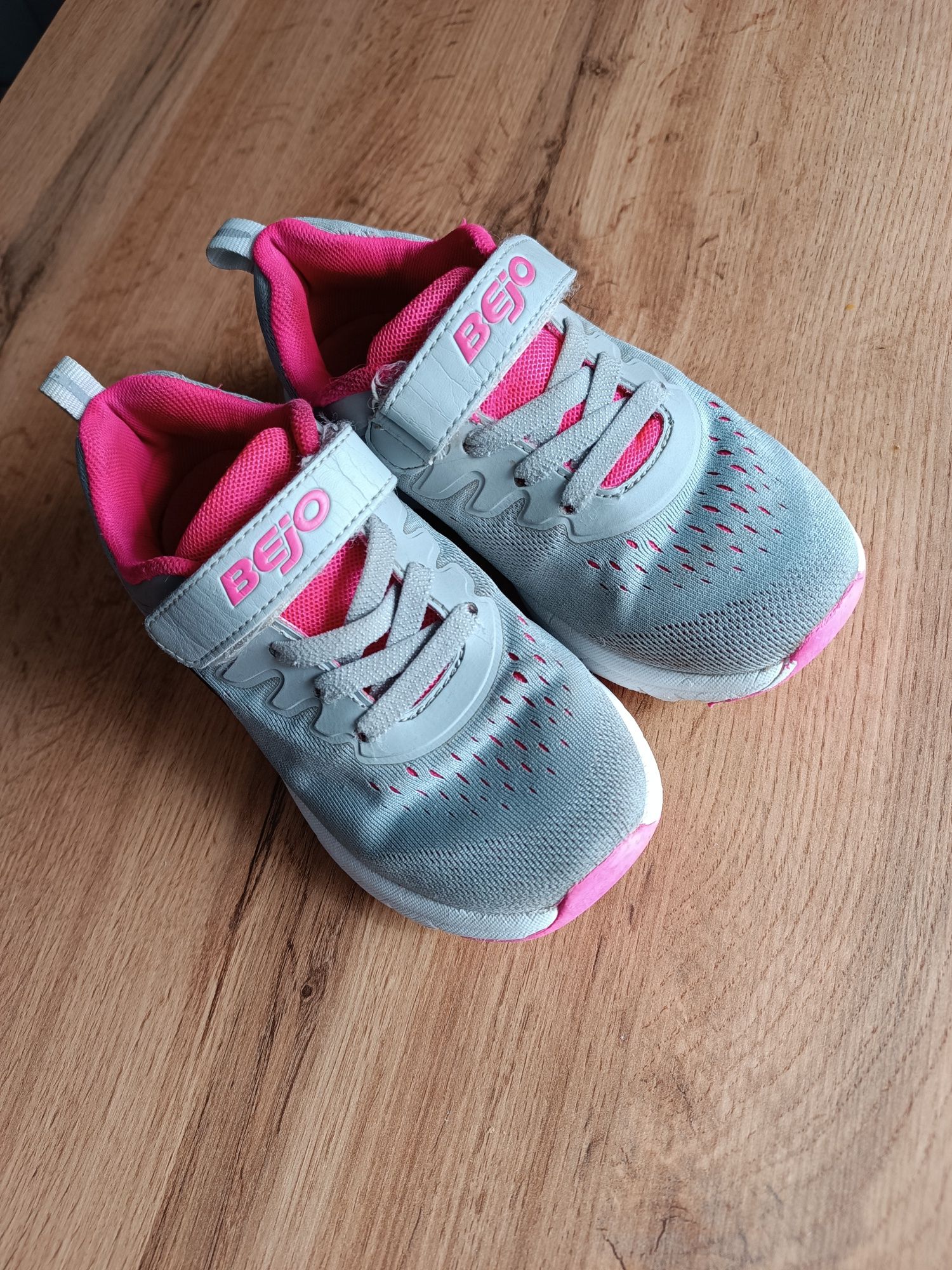 Buty półbuty sportowe sneakersy dekathlon bejo na rzepy ccc