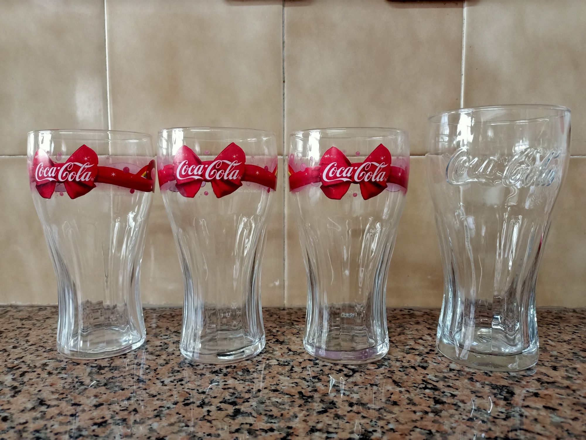 Copos da coca-cola 33 cl casa quarto apartamento vivenda carro