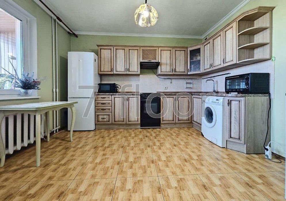 1 кімнатна квартира, метро Харківська, Харківське шосе