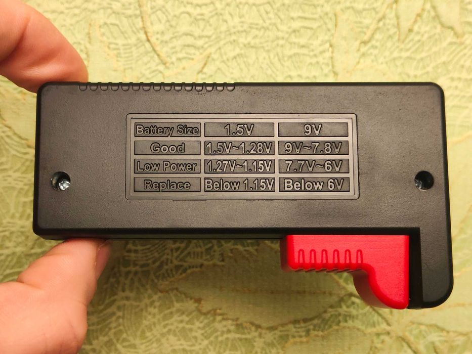 Зарядное устройство для батареек (аккумуляторов)