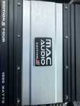 Wzmacniacz samochodowy Mac Audio 1000W + kable