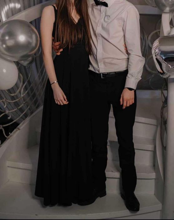 Suknia wieczorowa na studniówkę