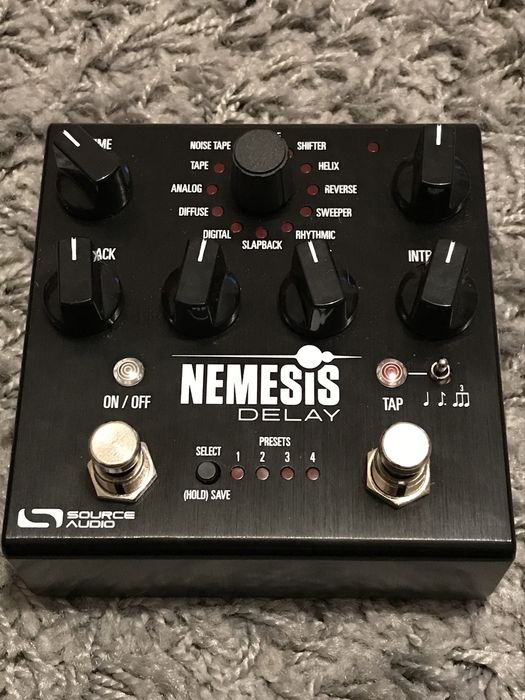 Pedal de Guitarra Source Audio Nemesis Delay