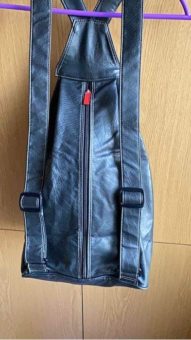 Рюкзак  для поездок  и спорта, кож. зам