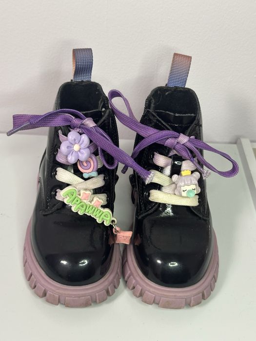 Дитячі чорні черевики