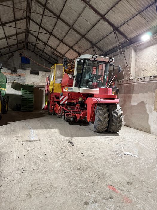 Kombajn ziemniaczany samobieżny grimme sf 150 60 ub (ropa avr)