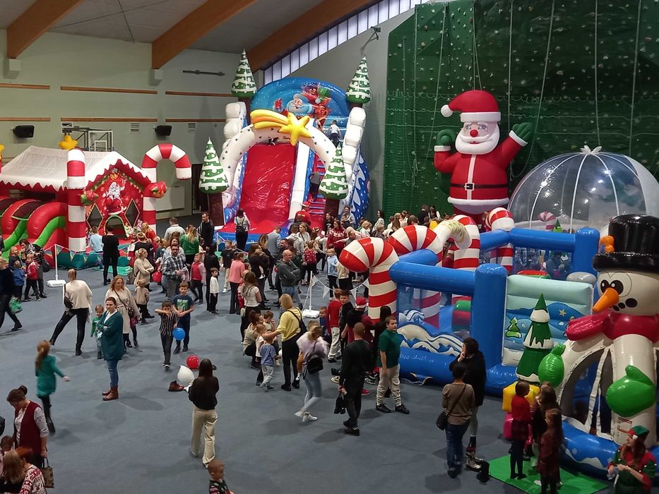 Imprezy z Mikołajem, zimowe dekoracje, dmuchańce, animacje, snowtubing