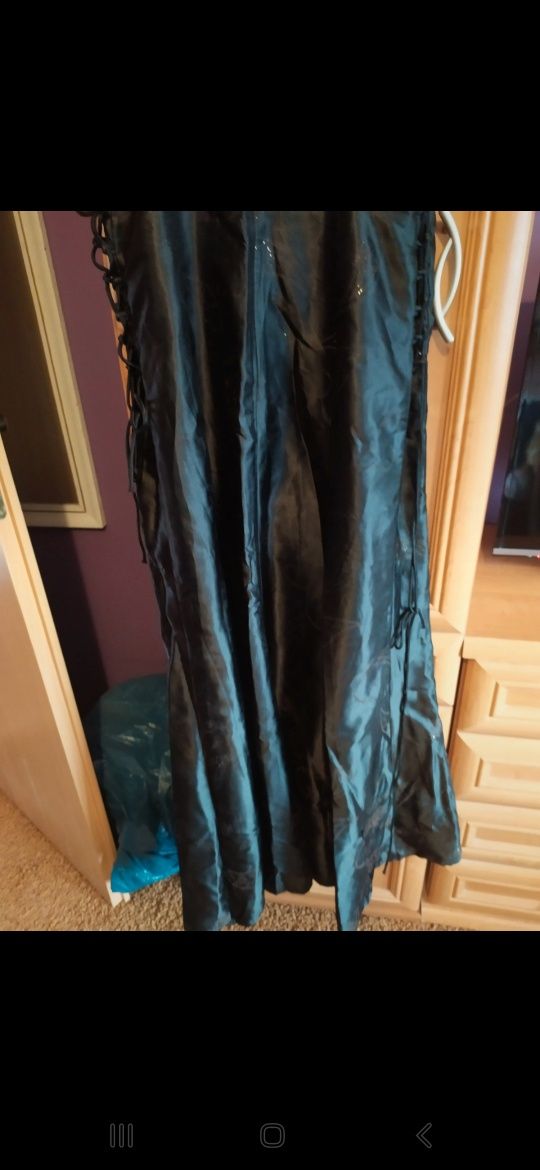 Sukienka rozmiar 42 cm