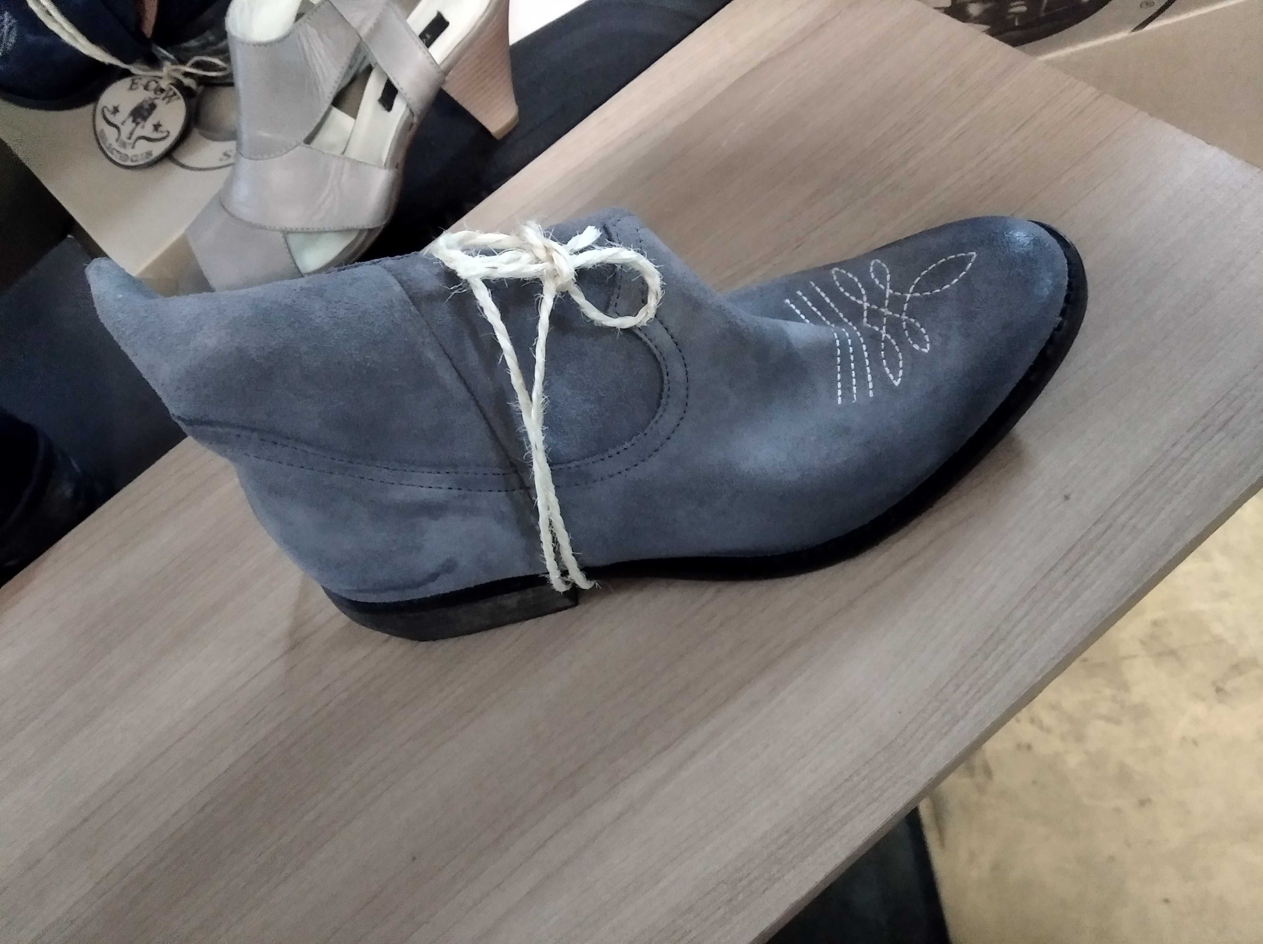 Colecção sapatos para desocupar melhor proposta