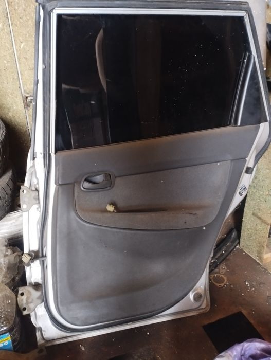 Дэо Нубира универсал двери задние