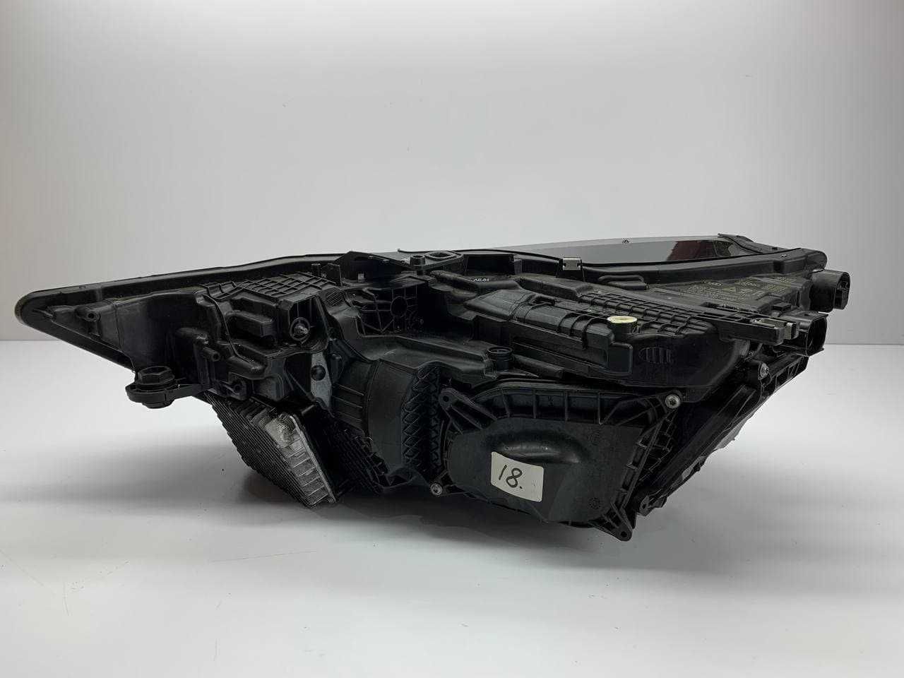 Фара передняя правая Audi A6 C8 4K FULL LED Matrix