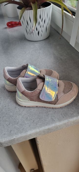 Buciki dla dziewczynki  24