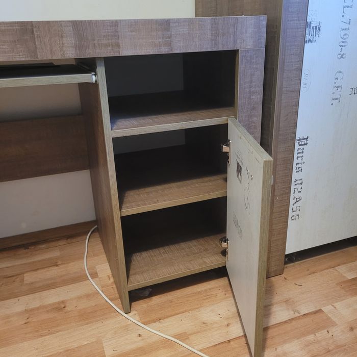 Biurko młodzieżowe + półka | solidne, stan bardzo dobry