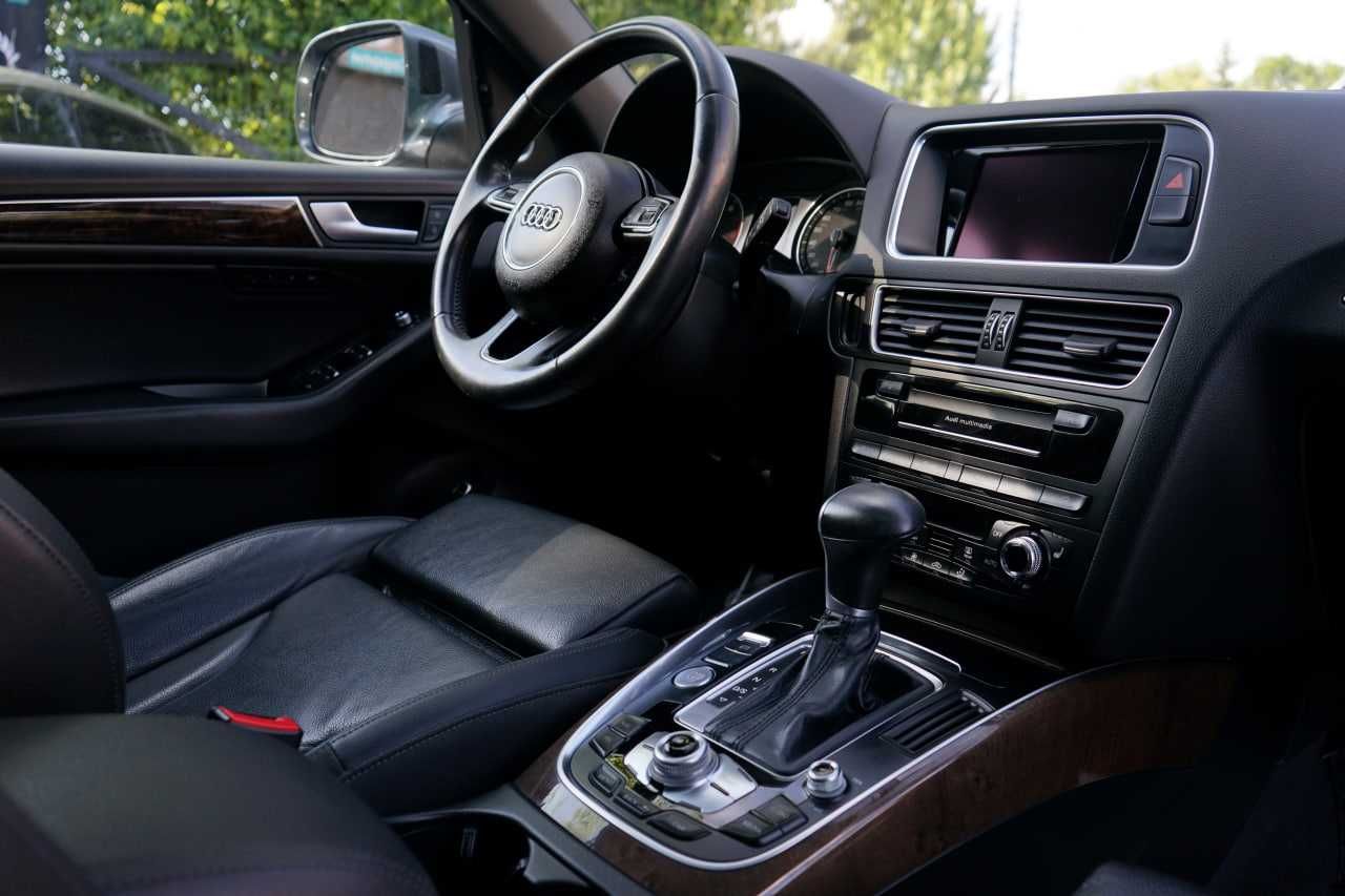 Audi Q5 S-Line купити за 260 дол/міс