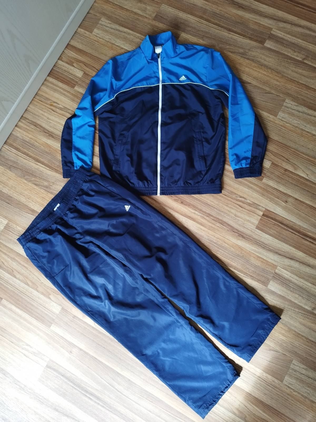 Спортивний костюм Adidas р.l-xl