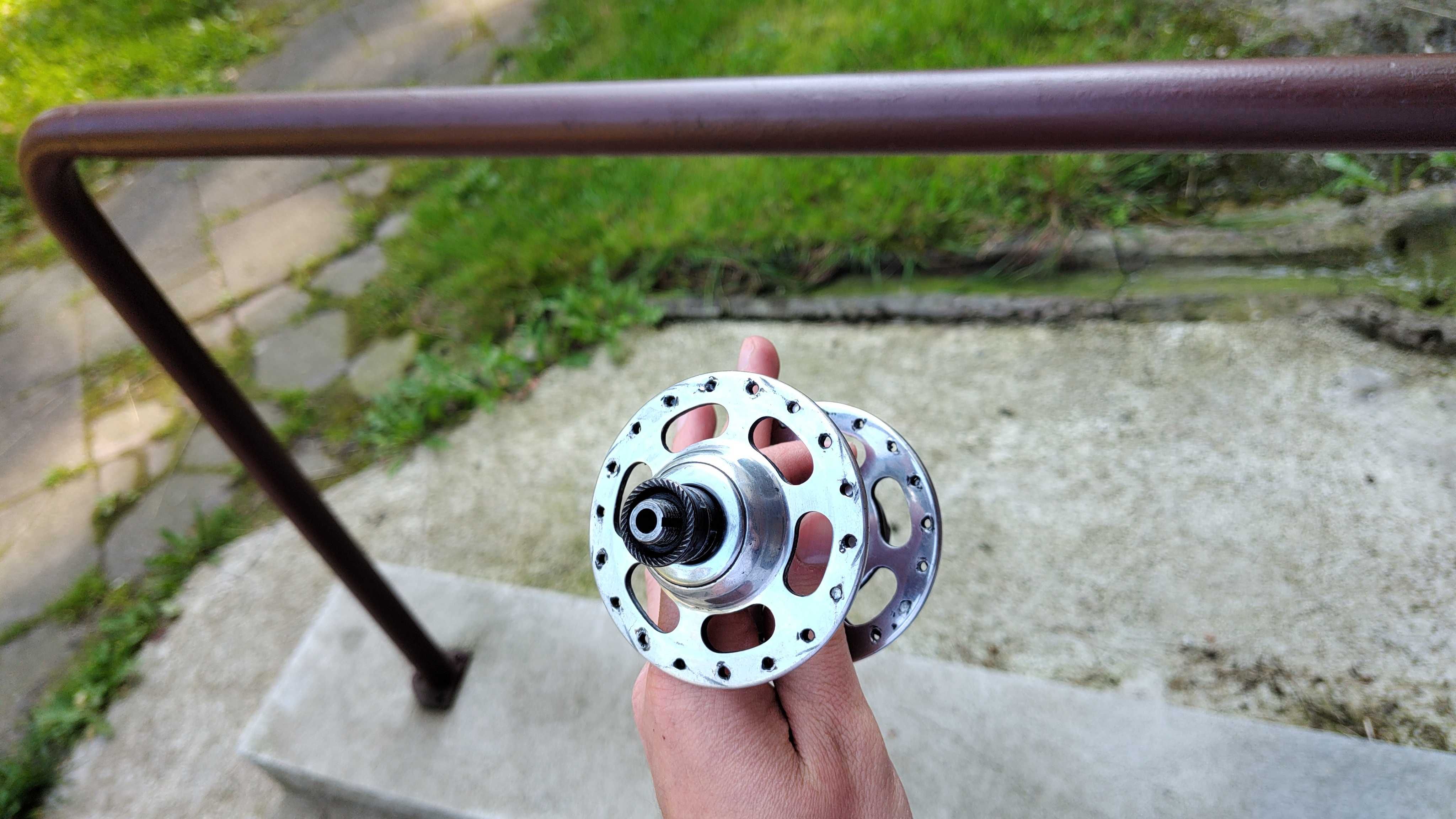 Piasty Campagnolo "No Record" 36 szprych - wysoki kołnierz