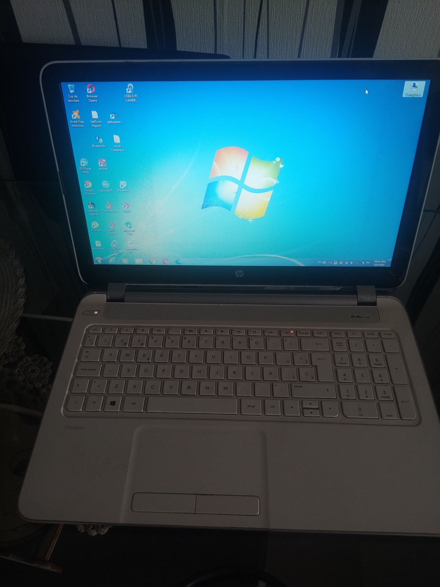 HP pavilion DTS sound+ 8gb RAM