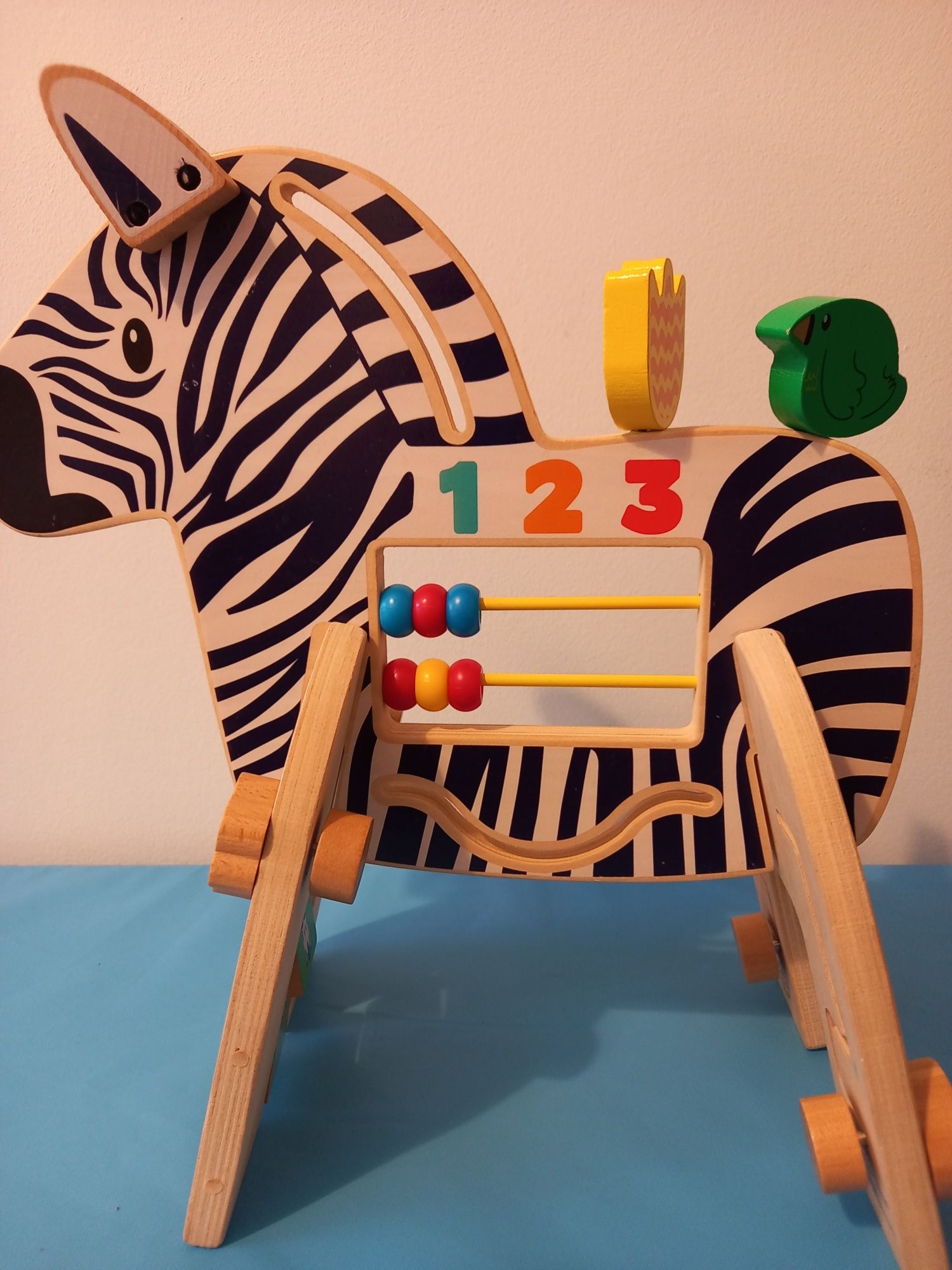 Drewniana zebra zabawka edukacyjna