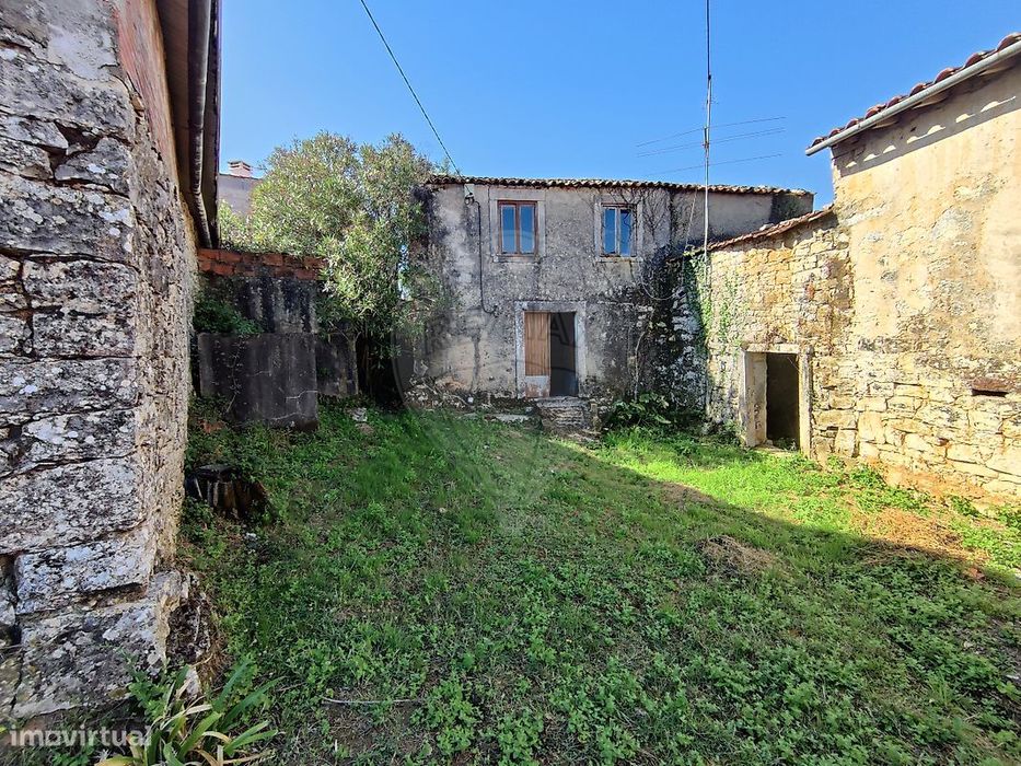 Moradia T2 para venda