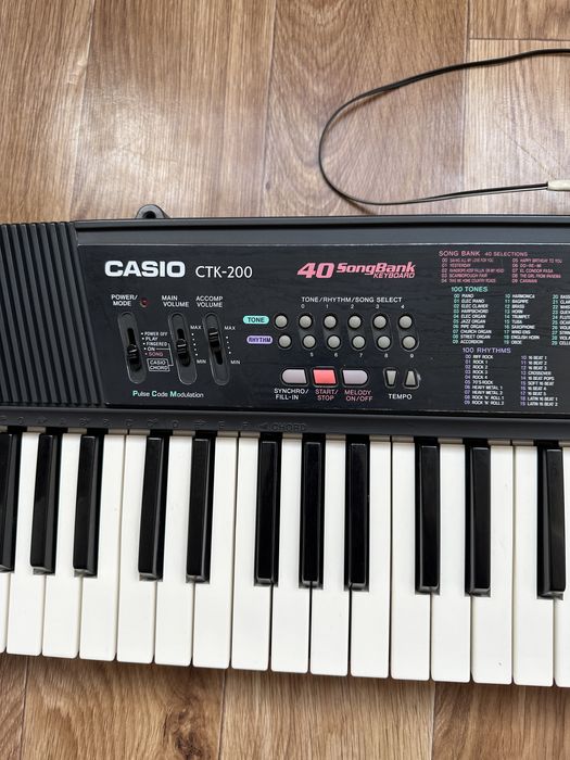 Синтезатор Casio СТК-200